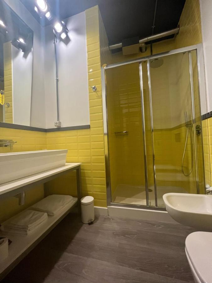 Toledo Loft Hotel Napoli Bagian luar foto