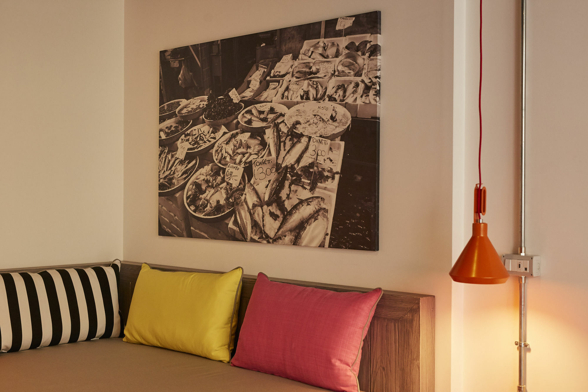 Toledo Loft Hotel Napoli Bagian luar foto