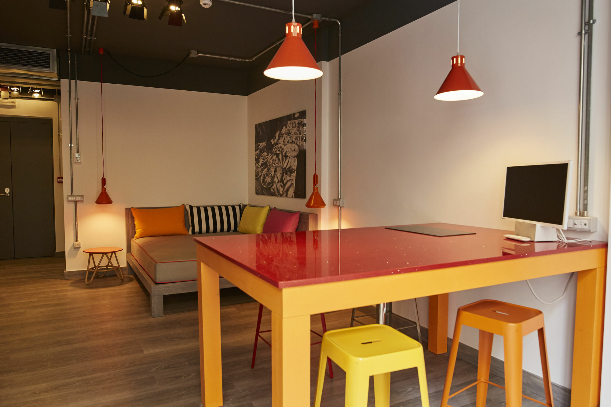 Toledo Loft Hotel Napoli Bagian luar foto